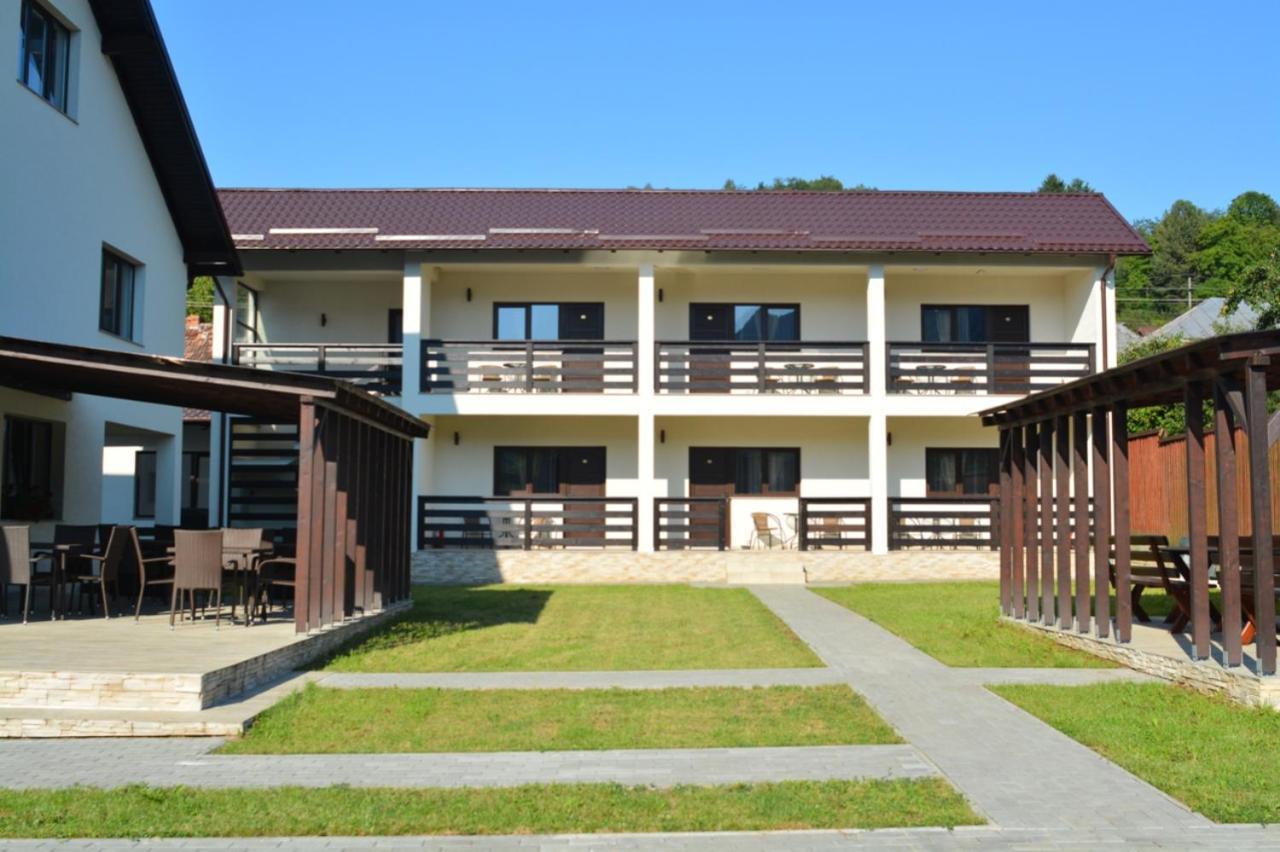 Casa Anastasia Viseu de Sus Luaran gambar